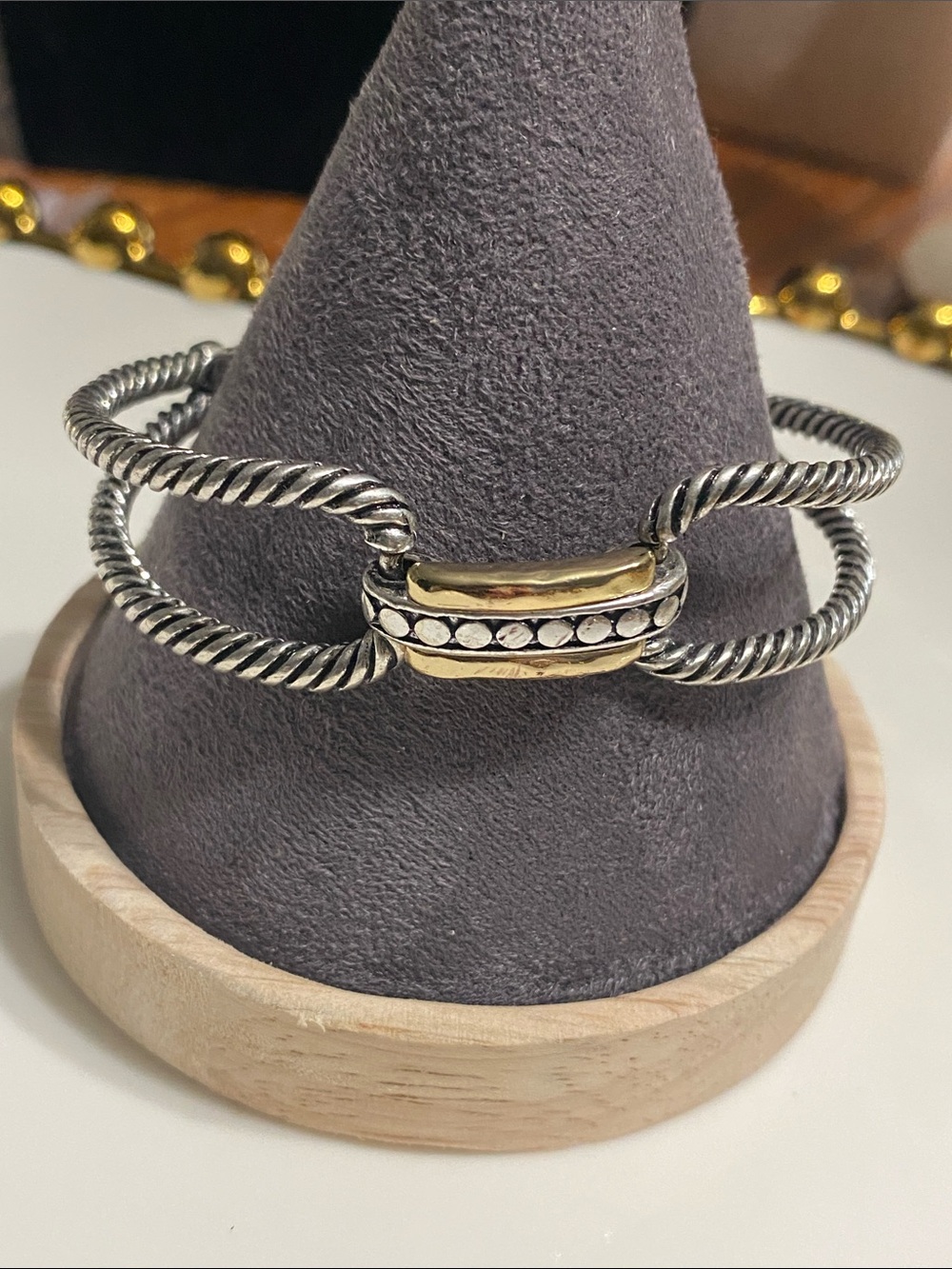Two-Tone Rope Articulated Cuff Bracelet